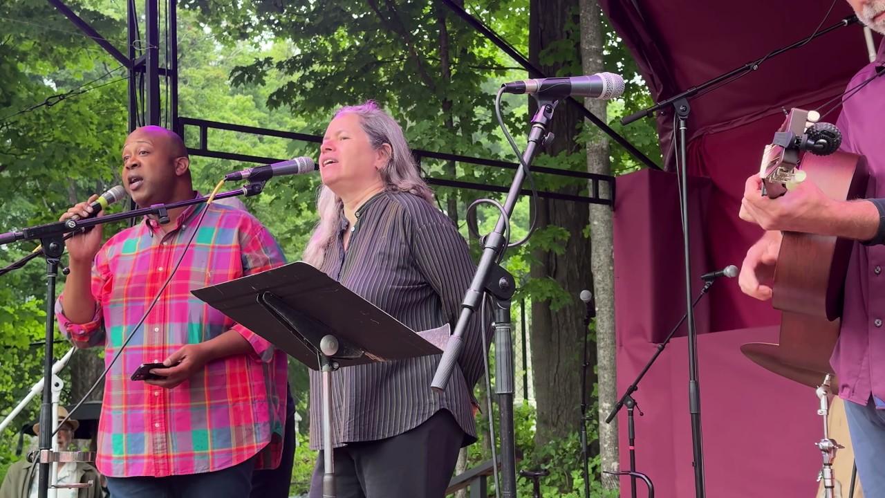 Democracy Rocks 2 concert #indivisiblehurleywoodstock #indivisible #woodstock #democracy #rockmusic